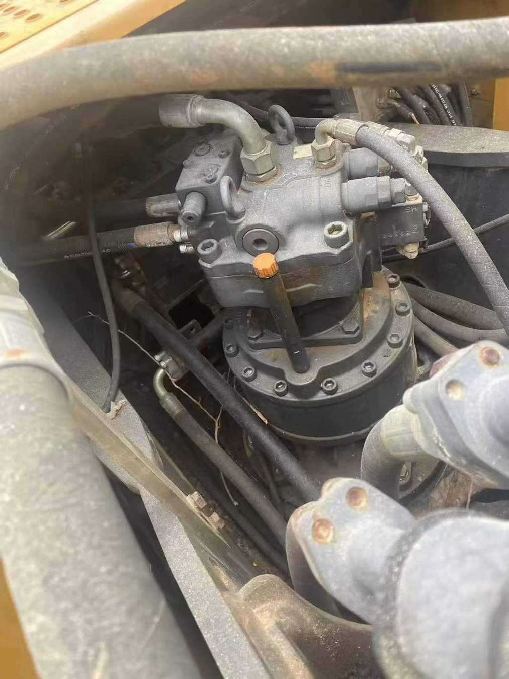 Used XCMG XE215 Excavator 2018 Model / 7