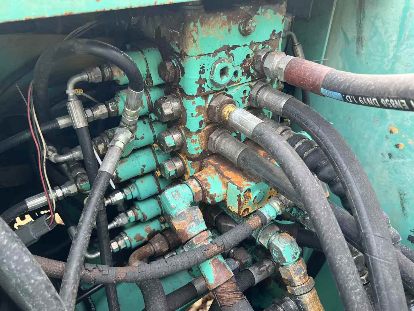 Used Komatsu PW100 Excavator 2016 Model / 4