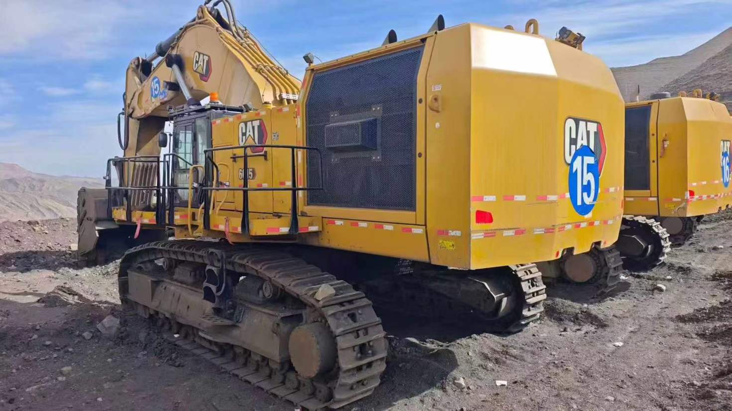Buy Caterpillar CT60 Used Excavator / 2 Used Caterpillar CT60 Excavator 2016 Model / 2