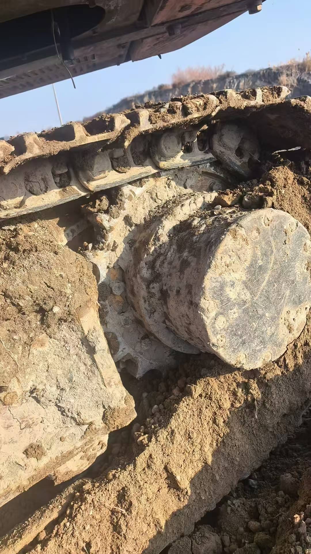 Used Hitachi ZX240 Excavator 2011 Model / 8