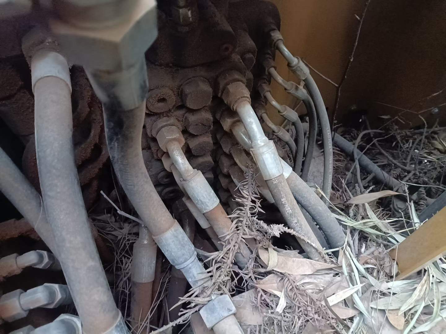 Used XCMG XE75WD Excavator 2023 Model / 6