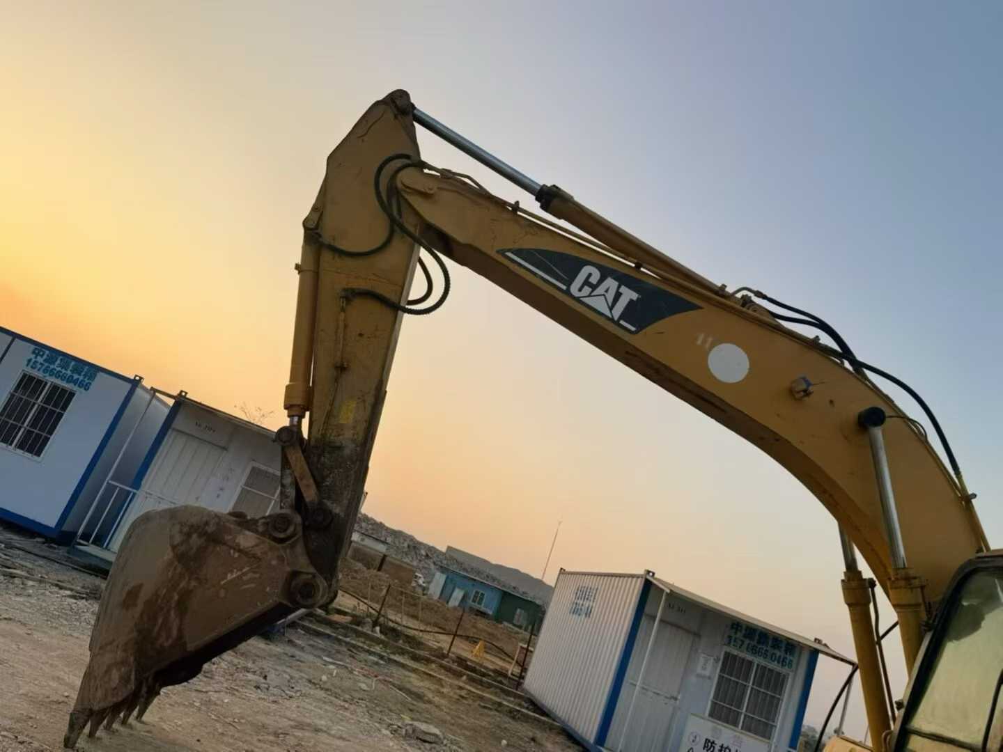 Used Caterpillar 320C Excavator 2012 Model / 4