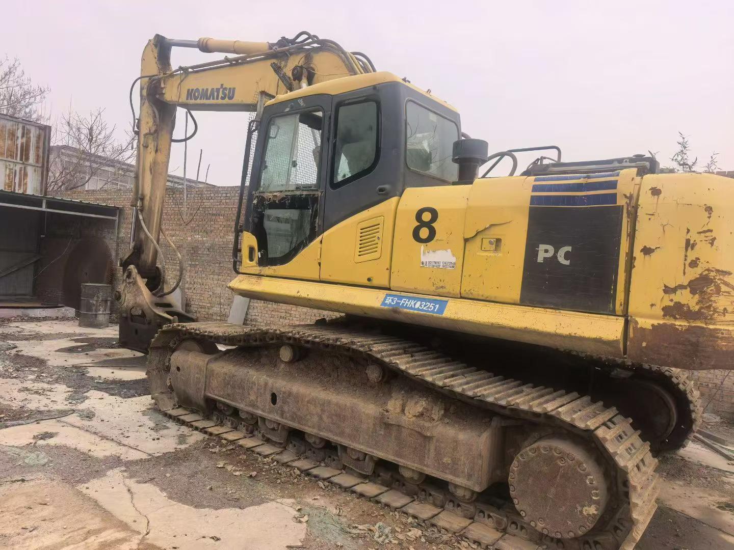 Buy Komatsu PC210 Used Excavator / 2 Used Komatsu PC210 Excavator 2016 Model / 2