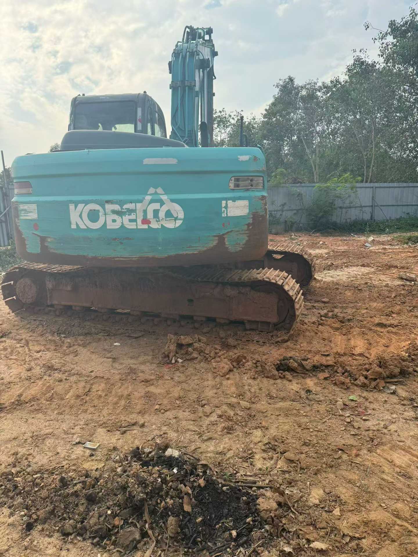 Used Kobelco SK140 Excavator 2016 Model / 5