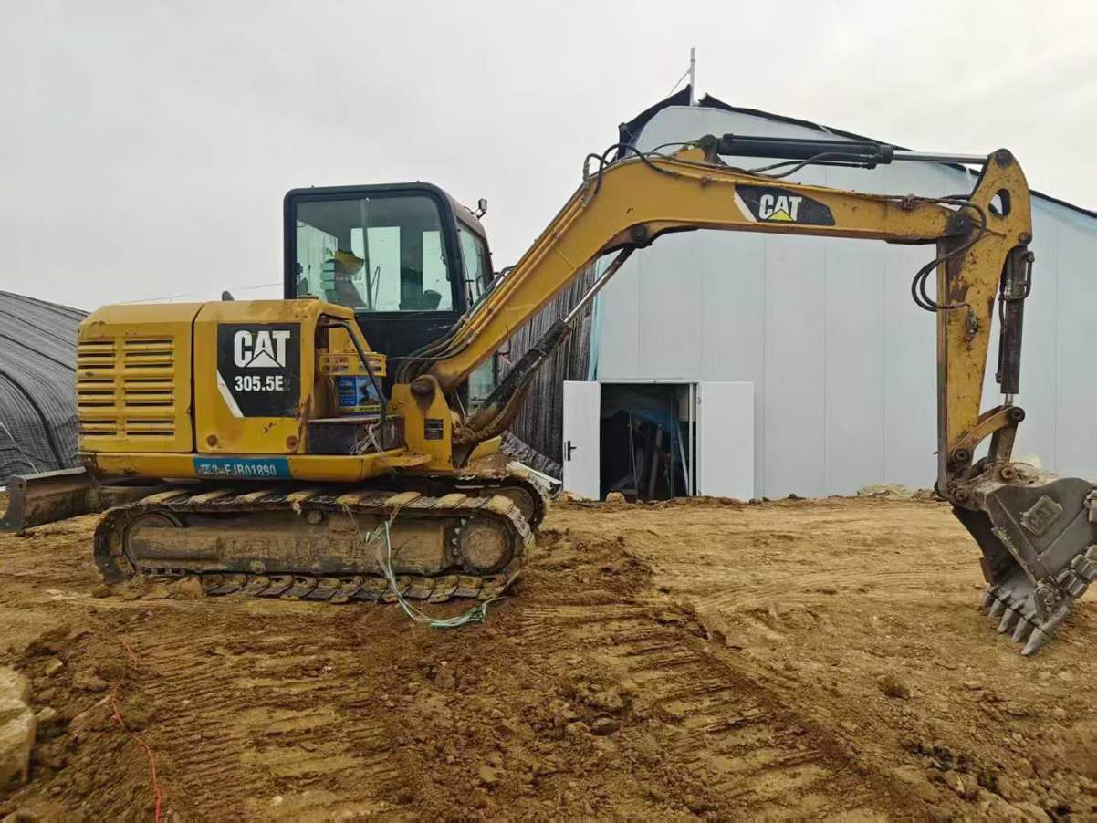 Buy Caterpillar 305.5 Used Excavator