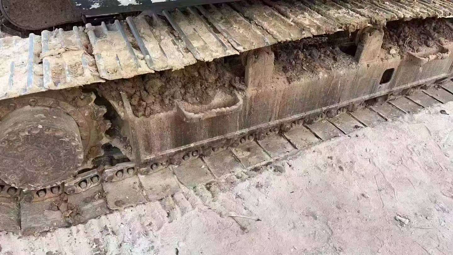 Used Sany SY135 Excavator 2016 Model / 4