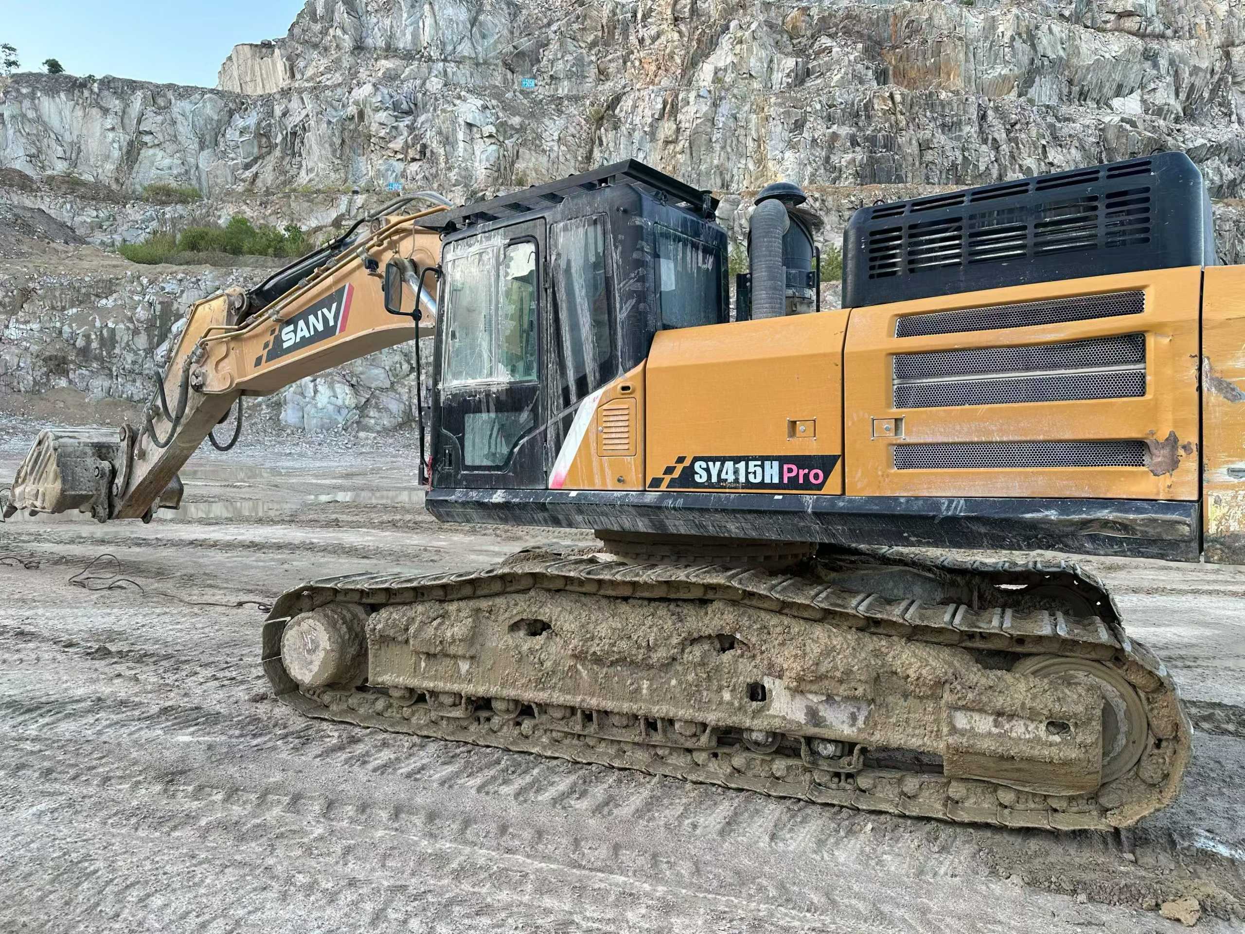 Buy Sany SY415H Used Excavator / 2 Used Sany SY415H Excavator 2021 Model / 2