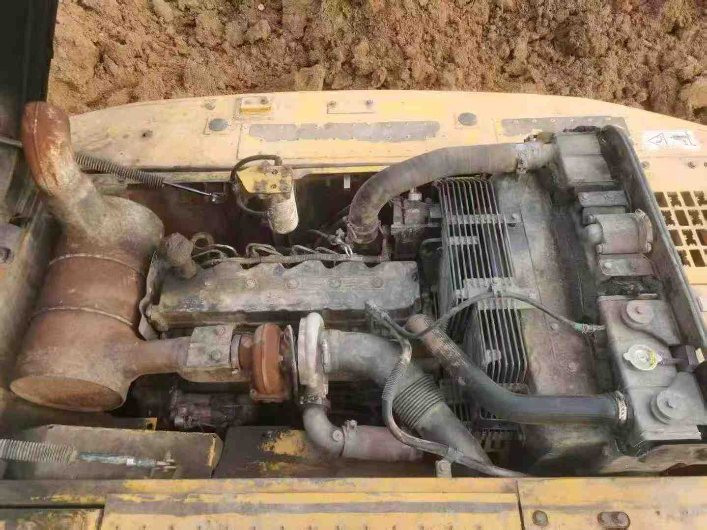 Used Komatsu PC200 Excavator 2014 Model / 2