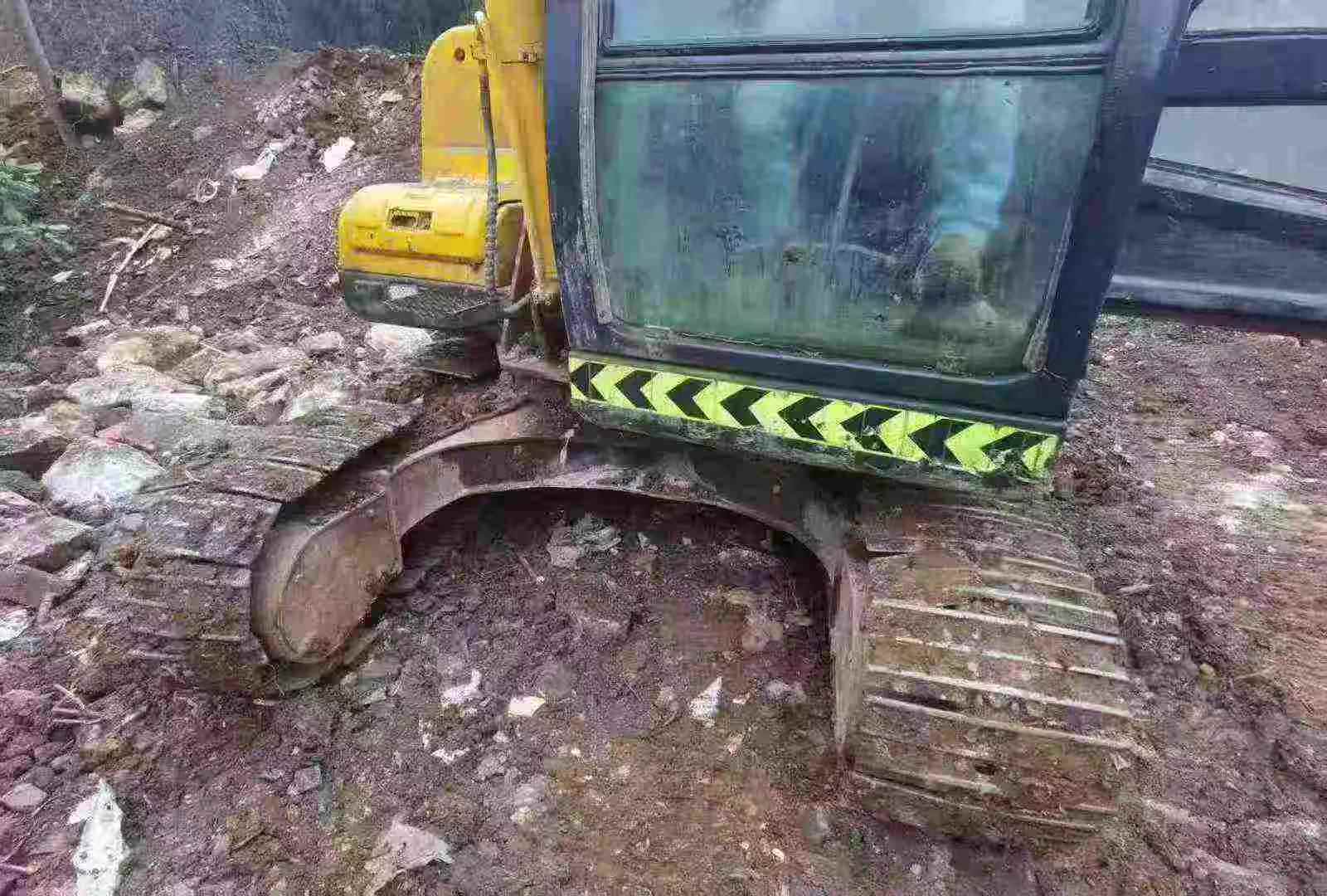 Used Hyundai R80-7 Excavator 2016 Model / 4