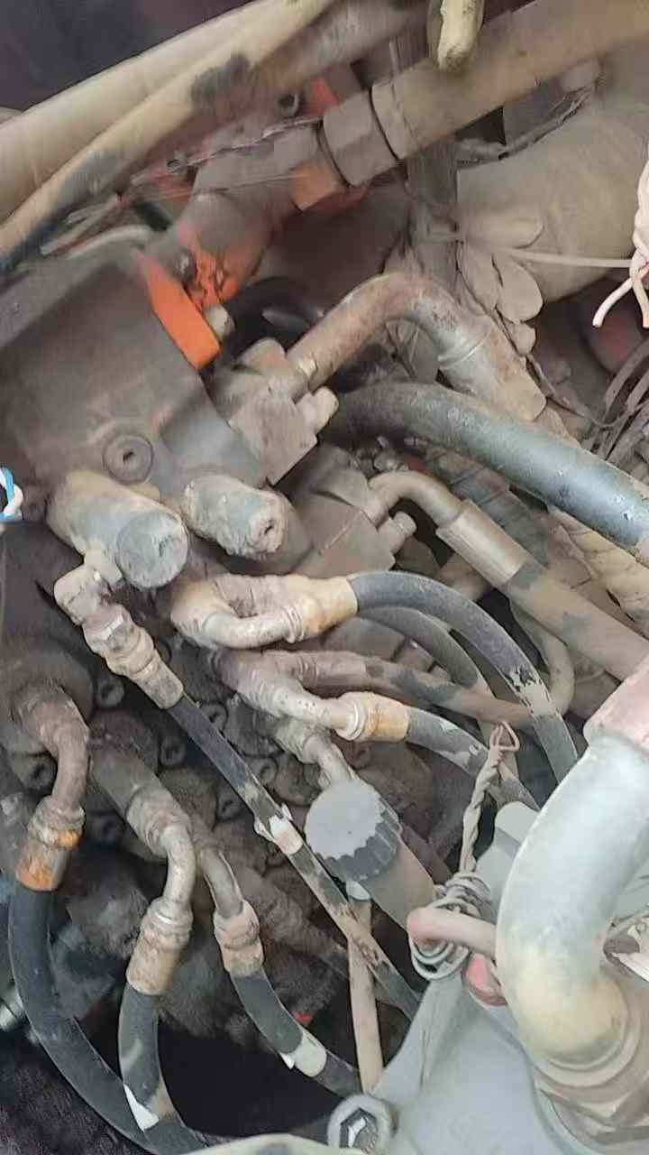 Used Doosan S225 Excavator 2011 Model / 5