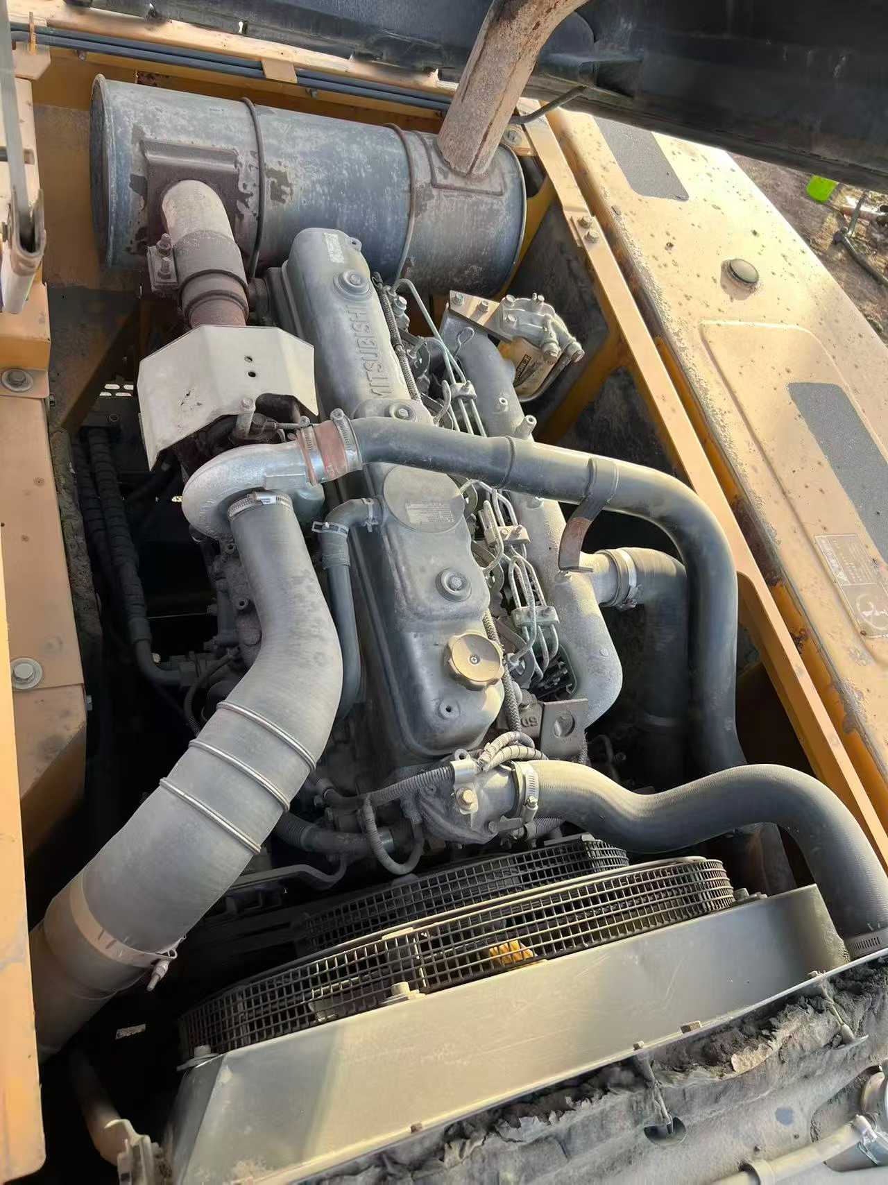 Used Sany SY215C-9 Excavator 2015 Model / 7