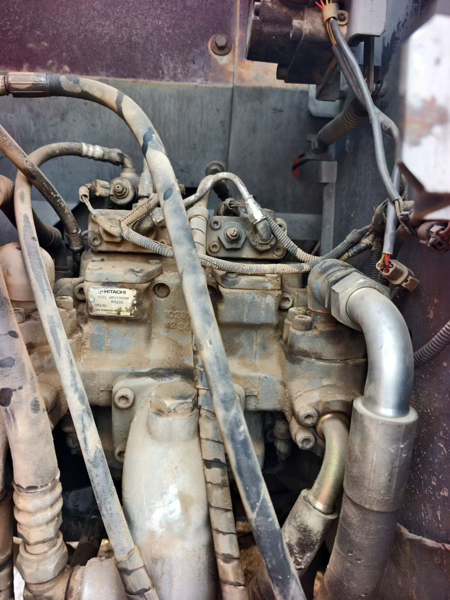 Used Hitachi ZX225USR Excavator 2016 Model / 8