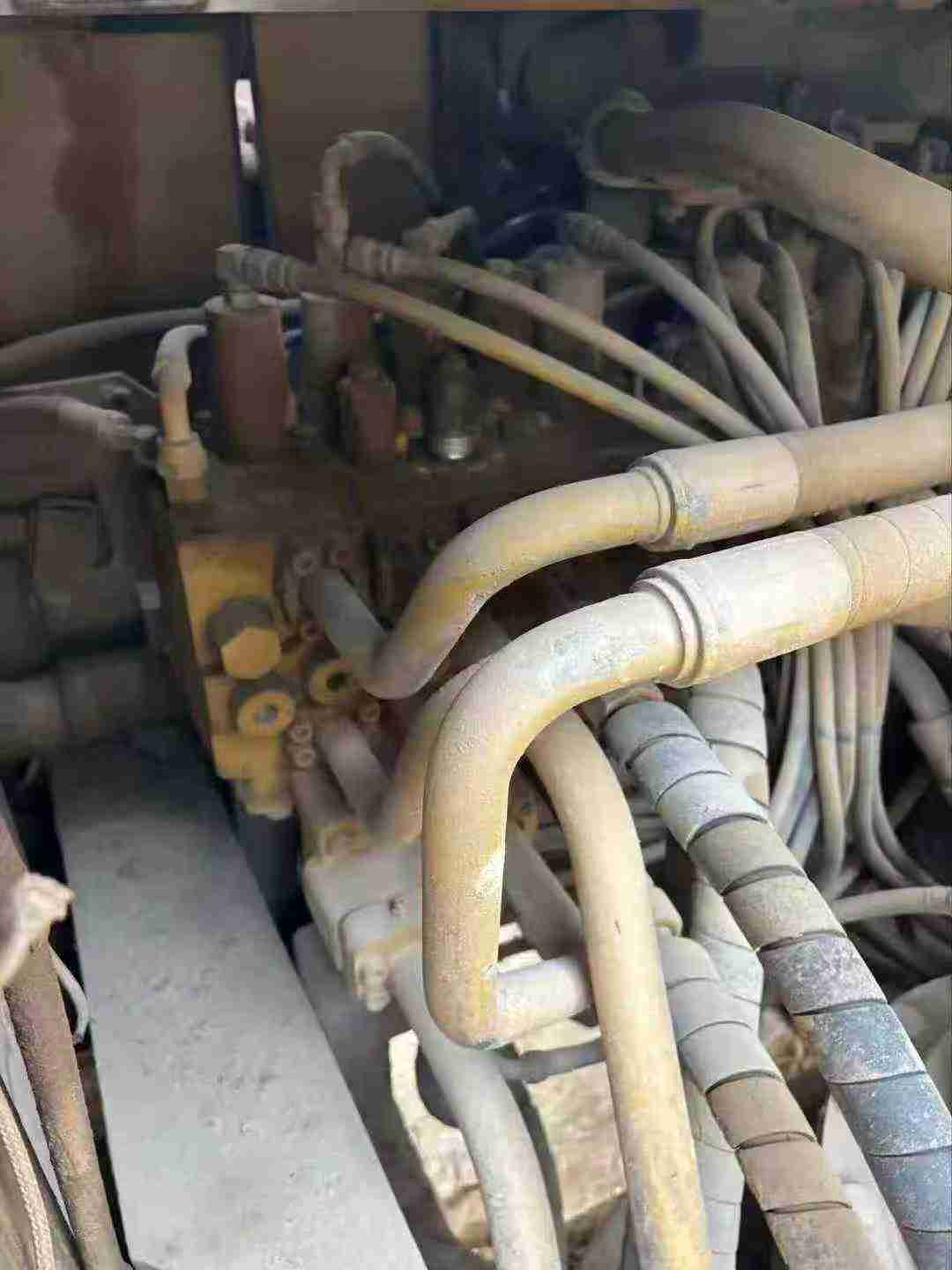 Buy Caterpillar 329EL Used Excavator / 6 Used Caterpillar 329EL Excavator 2010 Model / 6