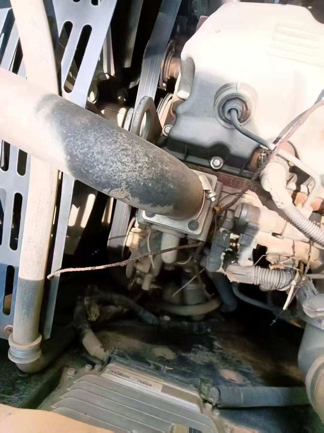 Used XCMG XE135B Excavator 2017 Model / 4