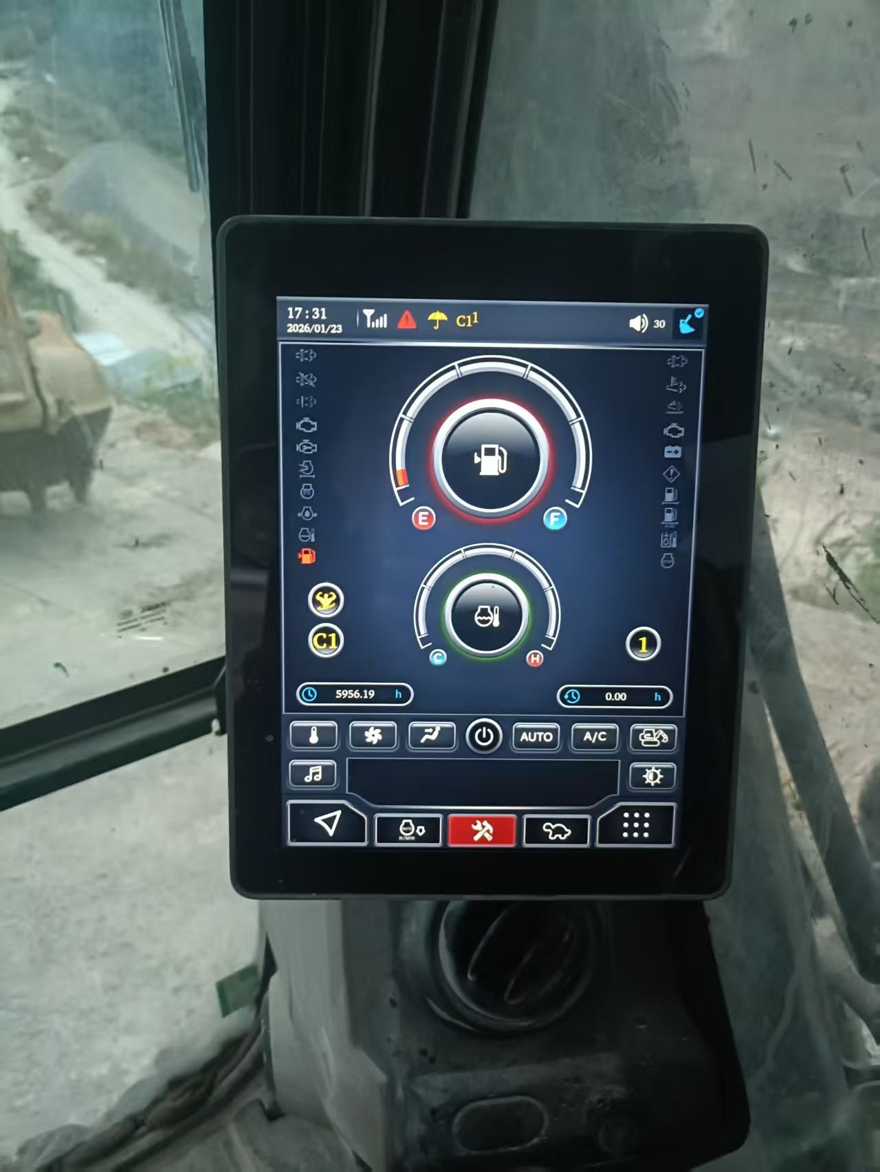 Buy Sany SY205H Used Excavator / 6 Used Sany SY205H Excavator 2022 Model / 6