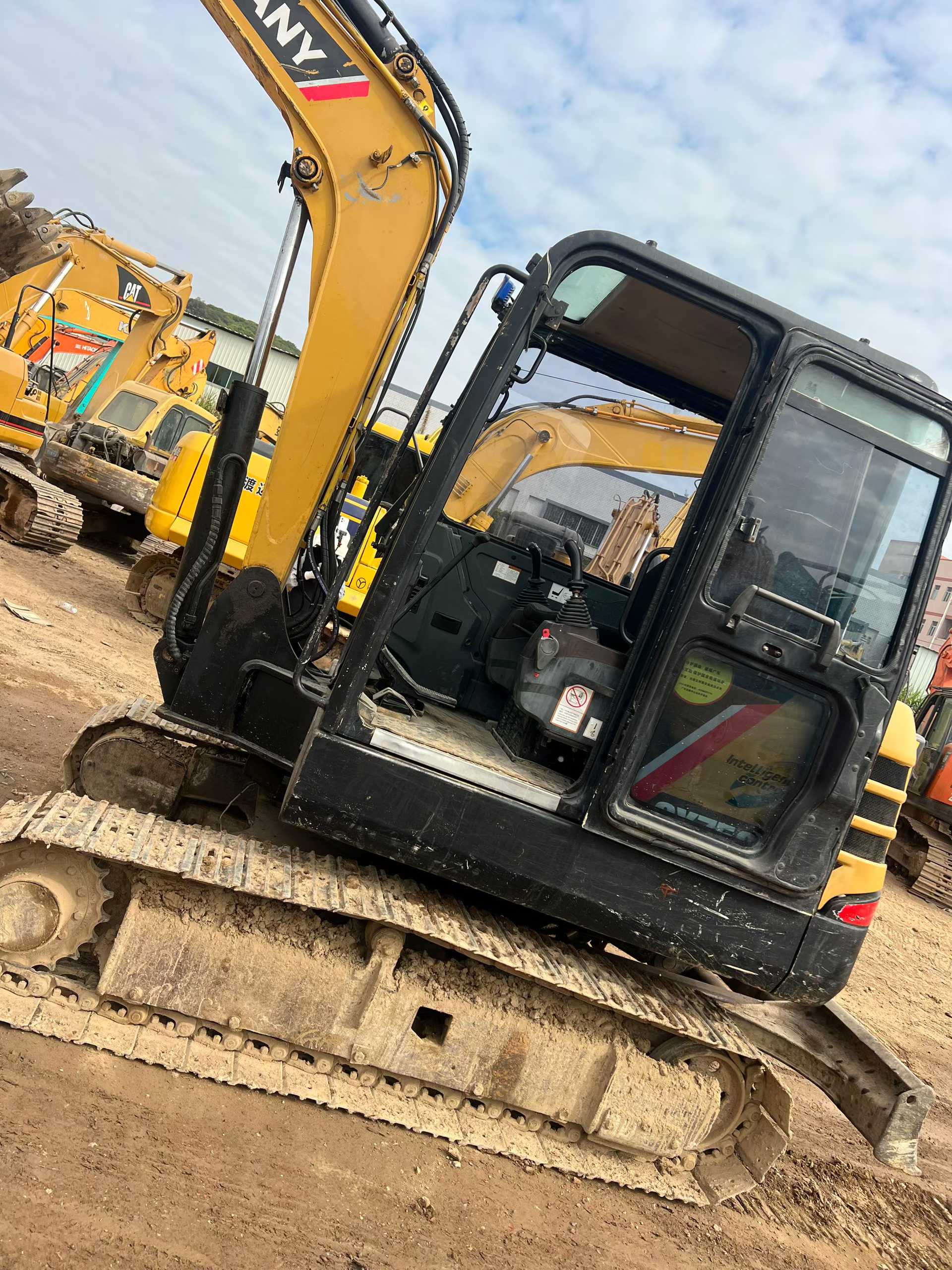 Used Sany SY60 Excavator 2018 Model / 5
