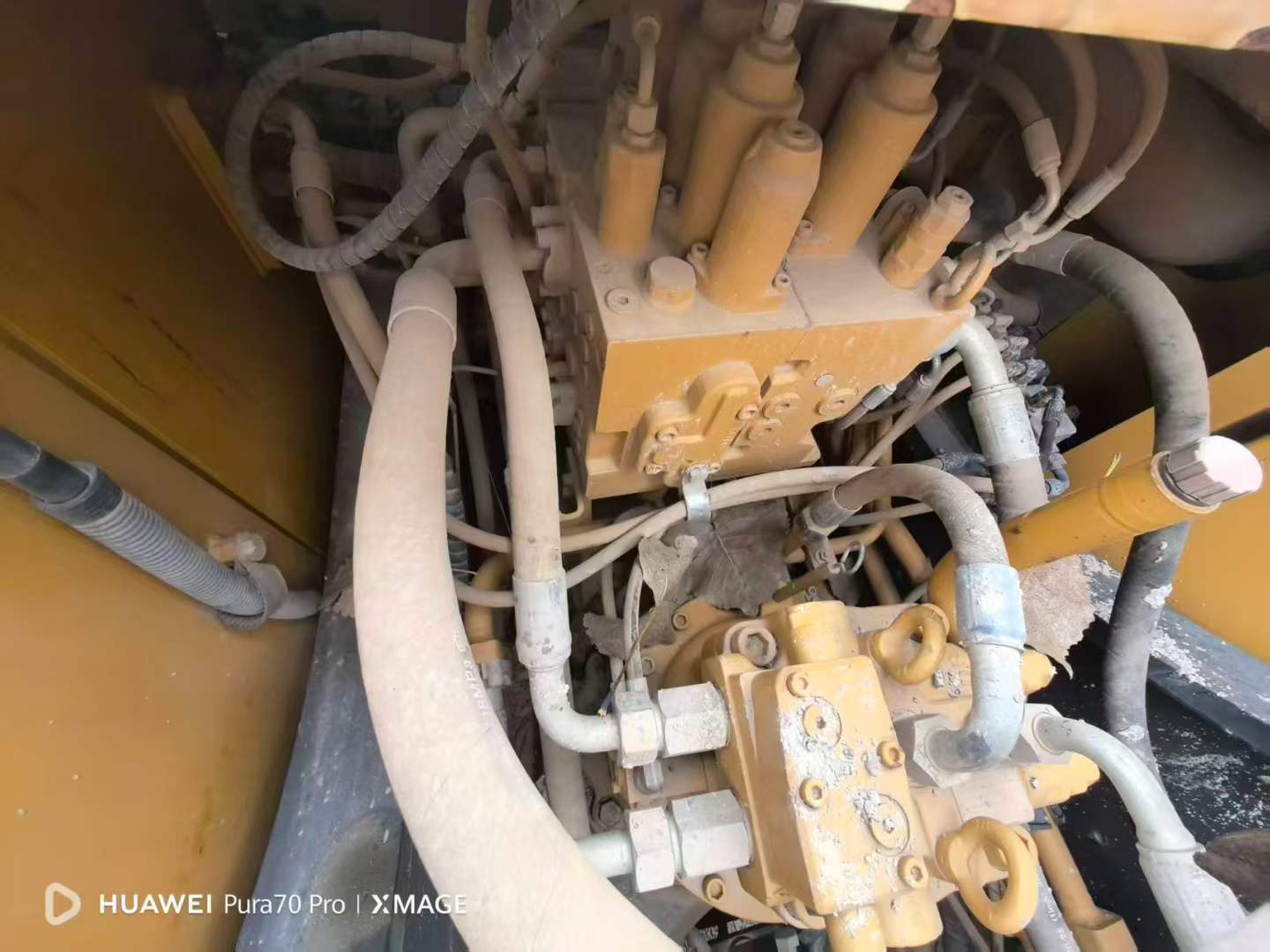 Used Sany SY200H Excavator 2021 Model / 8