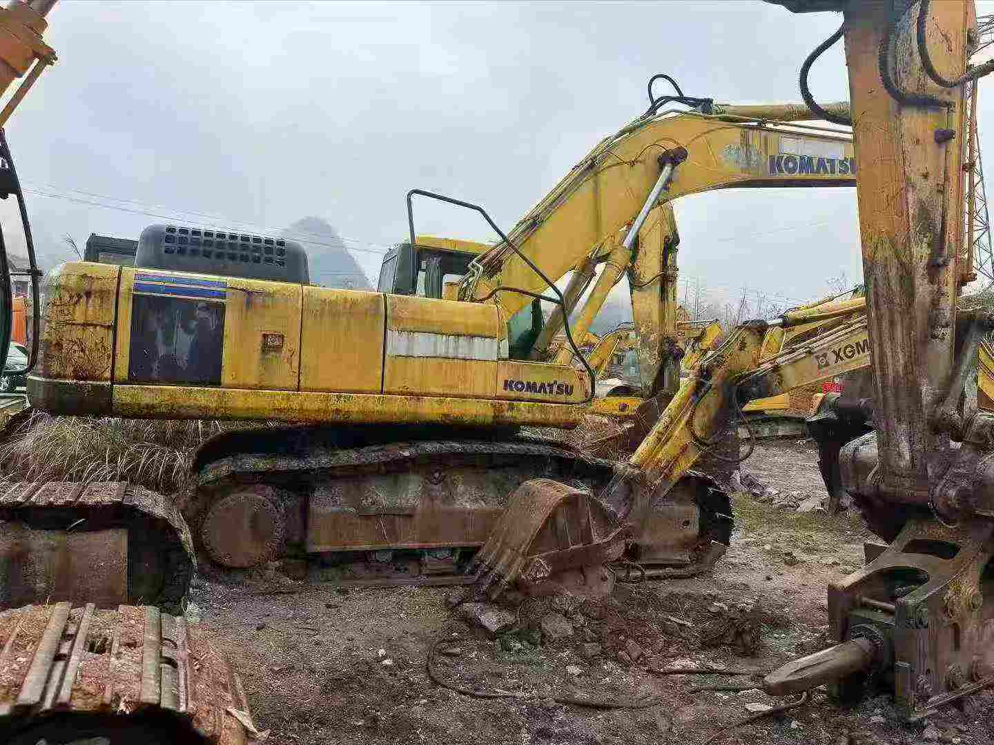 Buy Komatsu PC300 Used Excavator
