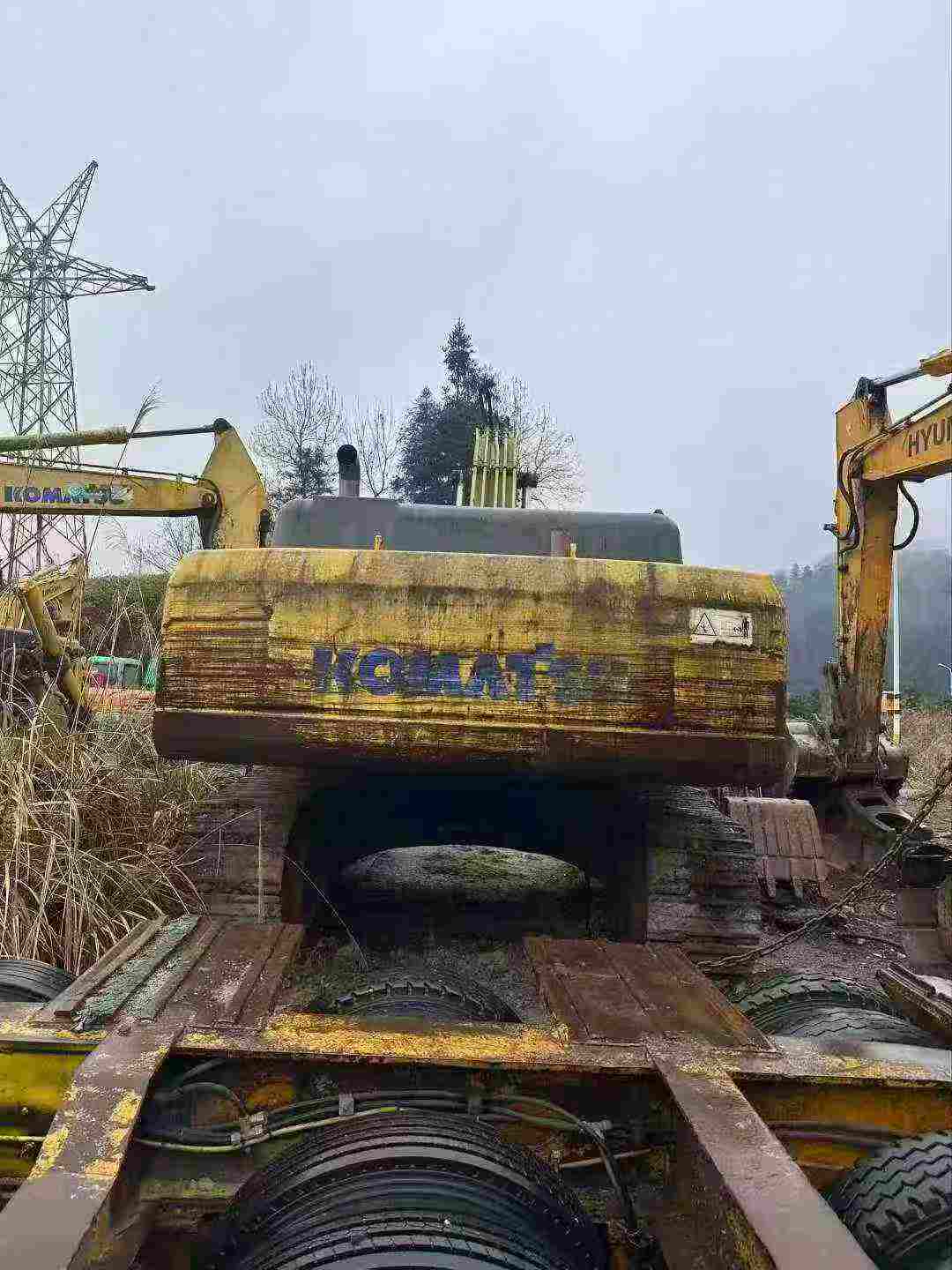 Used Komatsu PC300 Excavator 2013 Model / 4