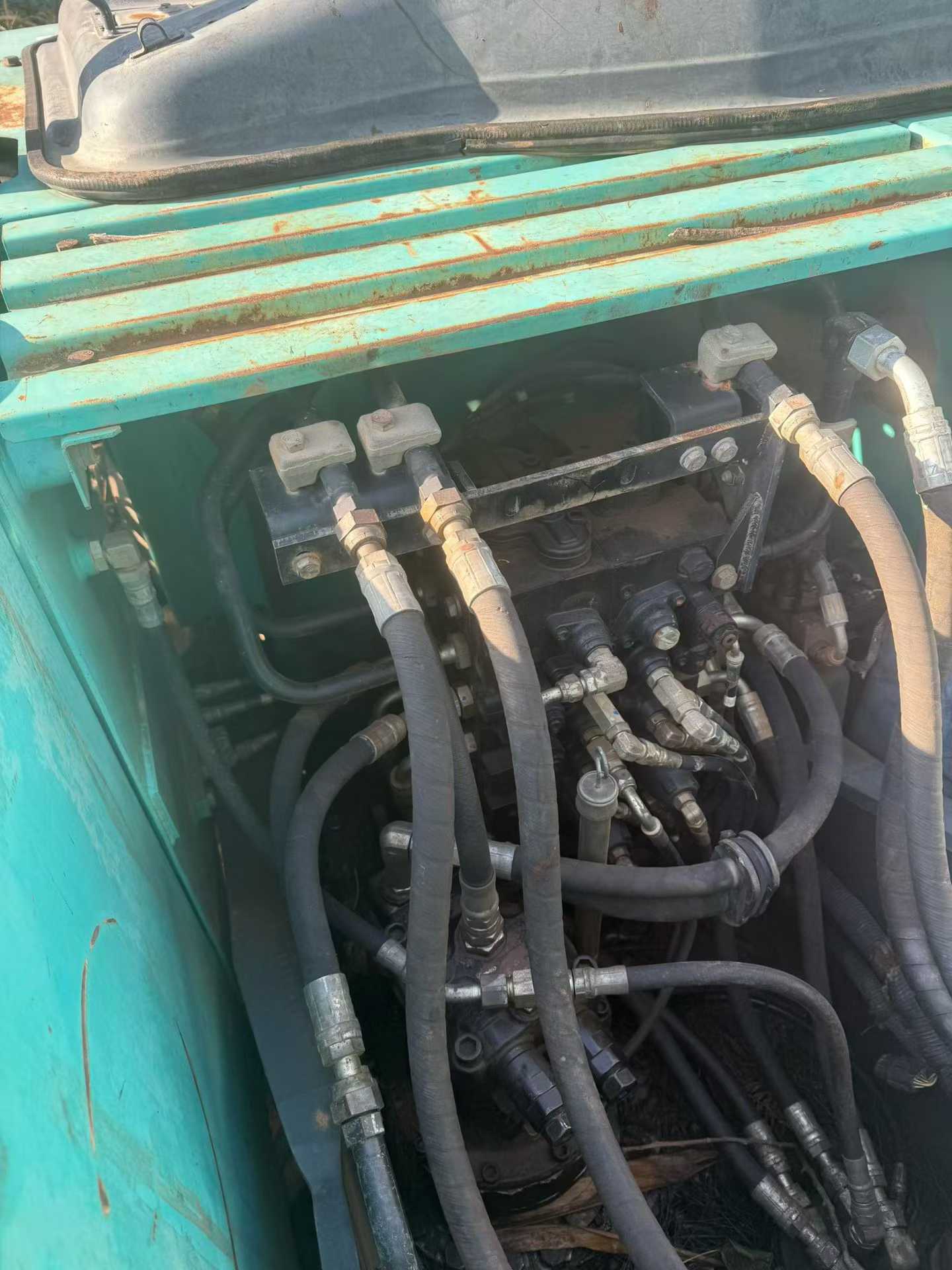 Used Kobelco SK140 Excavator 2016 Model / 6