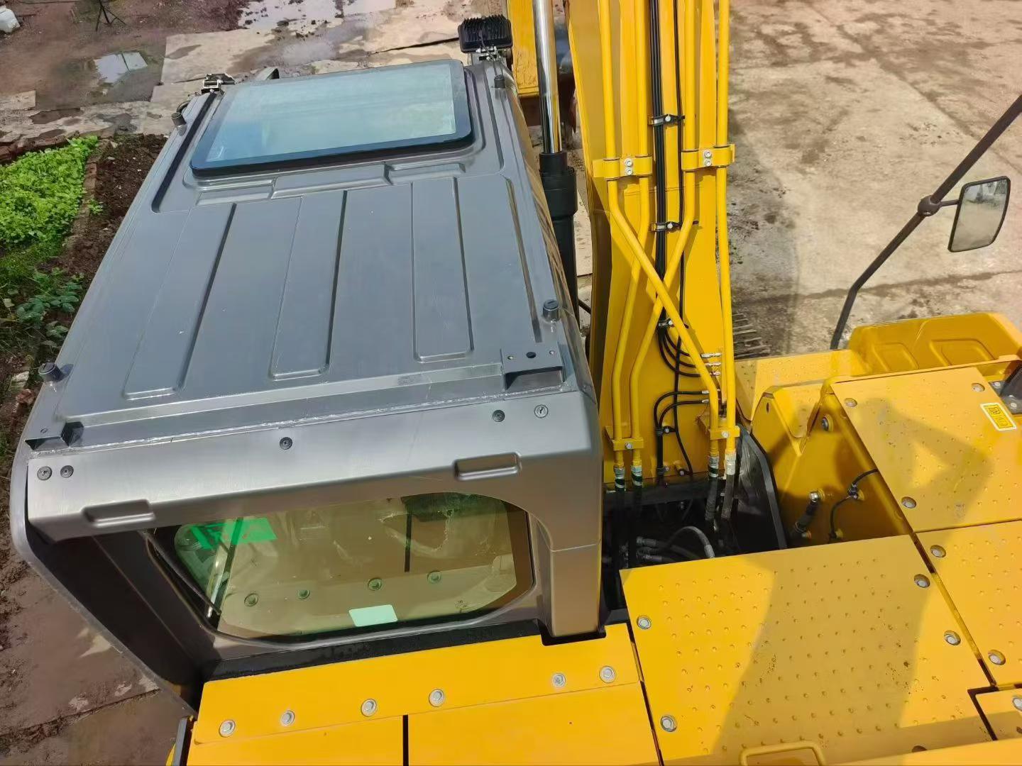 Buy XCMG XE40 Used Excavator / 7 Used XCMG XE40 Excavator 2025 Model / 7