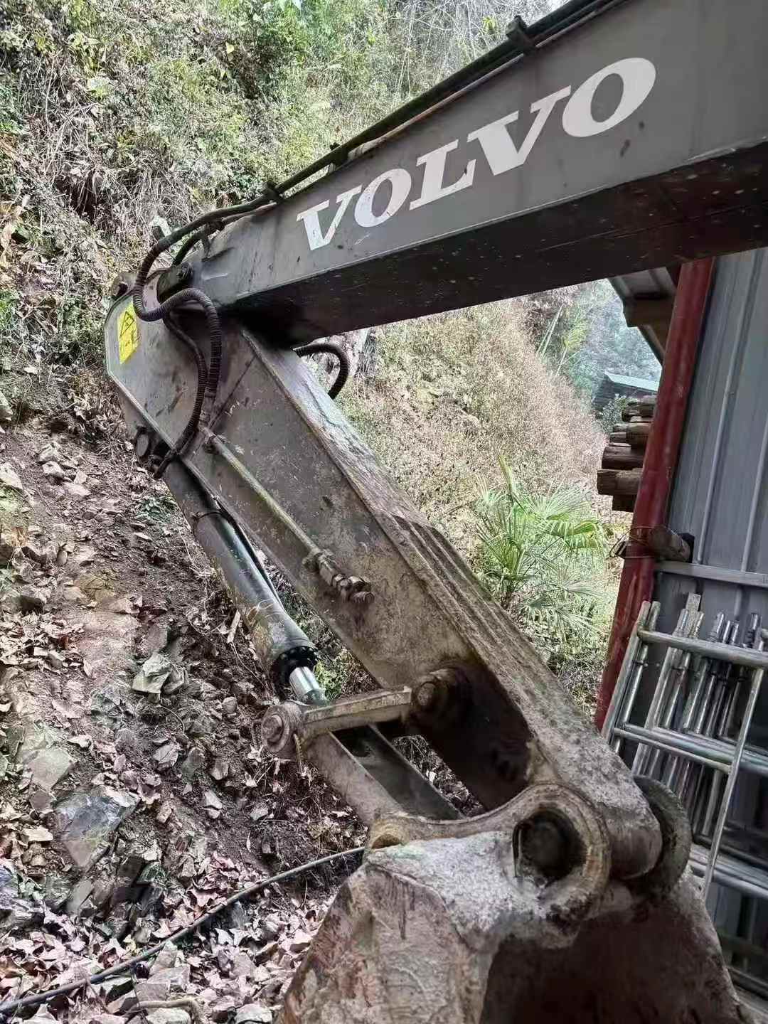 Used Volvo EC200 Excavator 2014 Model / 2