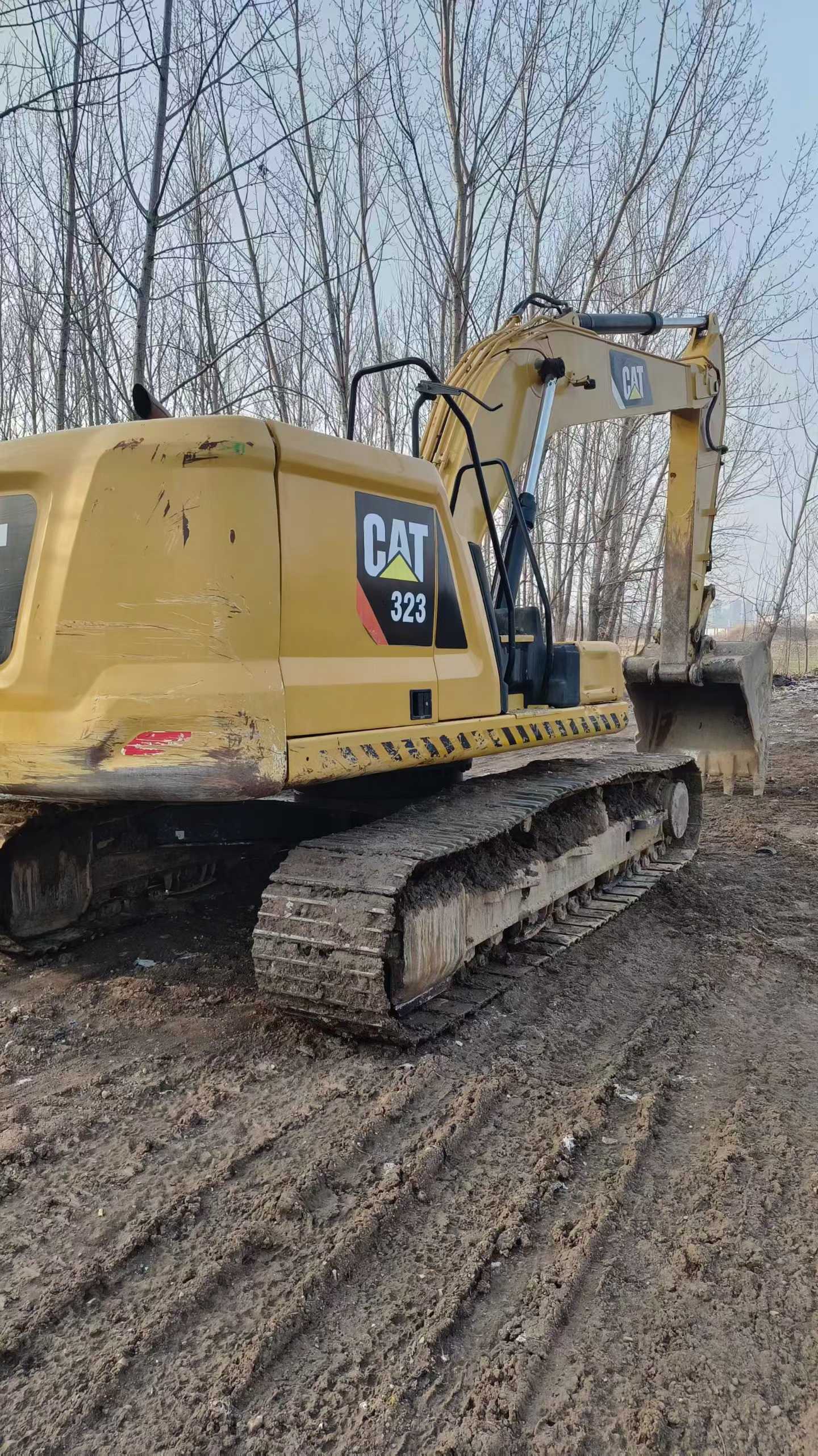 Used Caterpillar 323 Excavator 2018 Model / 2