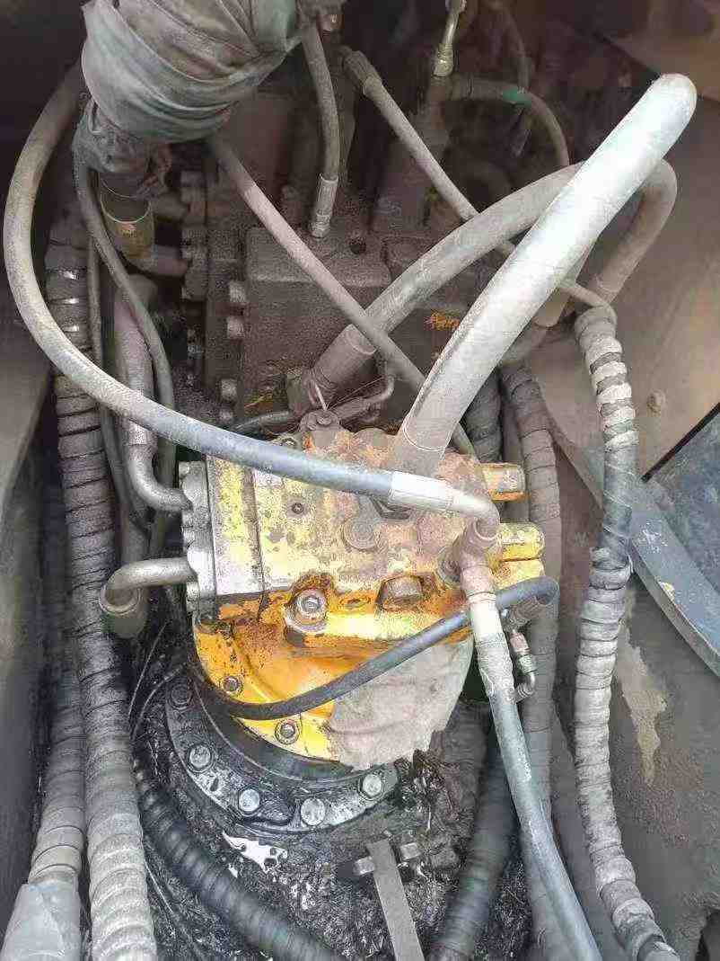 Used Hyundai R225-7 Excavator 2016 Model / 6