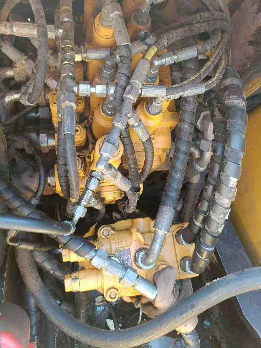 Used Sany SY125H Excavator 2018 Model / 4