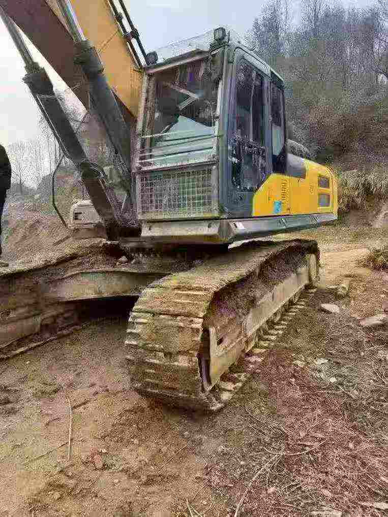 Used XCMG XE80D Excavator 2020 Model / 7