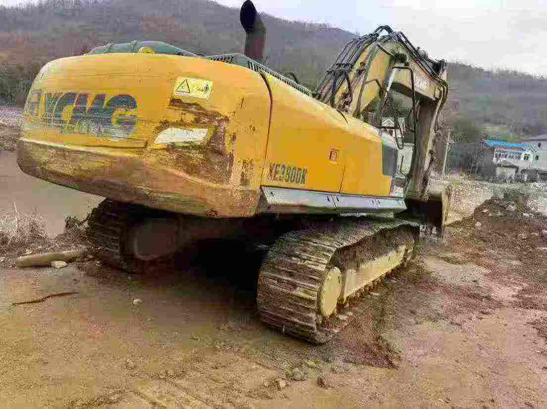 Buy XCMG XE80D Used Excavator