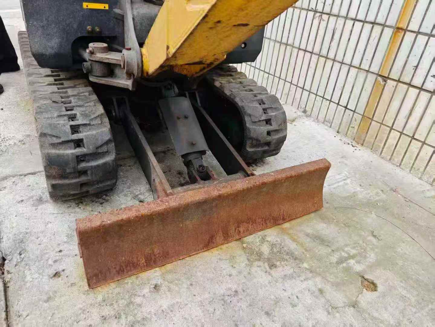 Used Caterpillar CT16 Excavator 2016 Model / 2