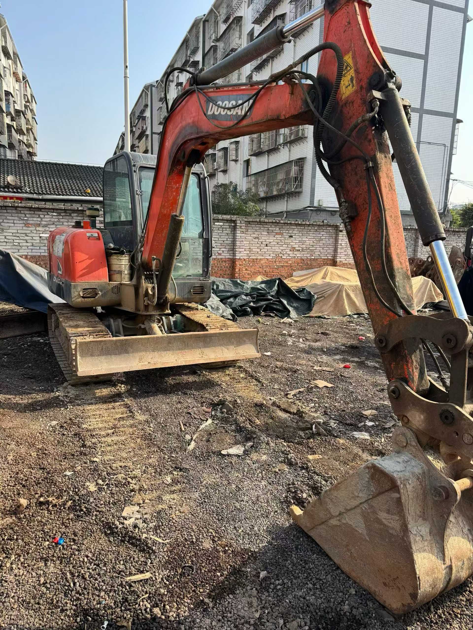 Used Doosan DX60 Excavator 2016 Model / 2