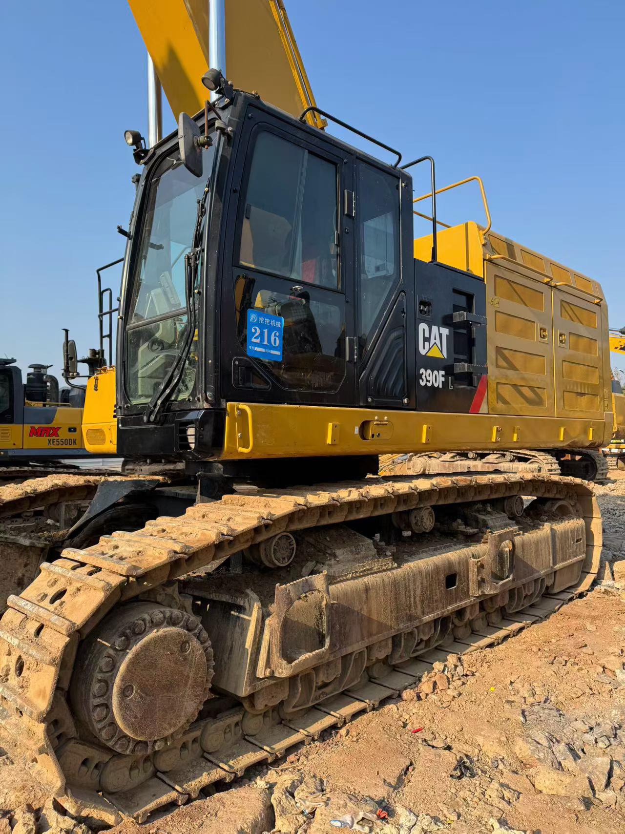 Used Caterpillar 374F Excavator 2016 Model / 4