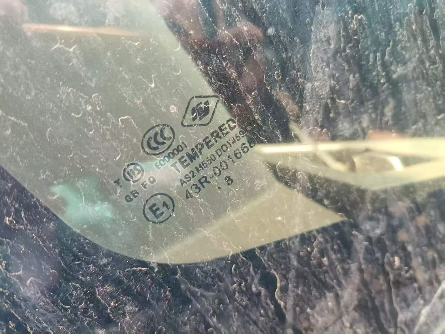 Buy Kobelco SK200 Used Excavator / 6 Used Kobelco SK200 Excavator 2018 Model / 6