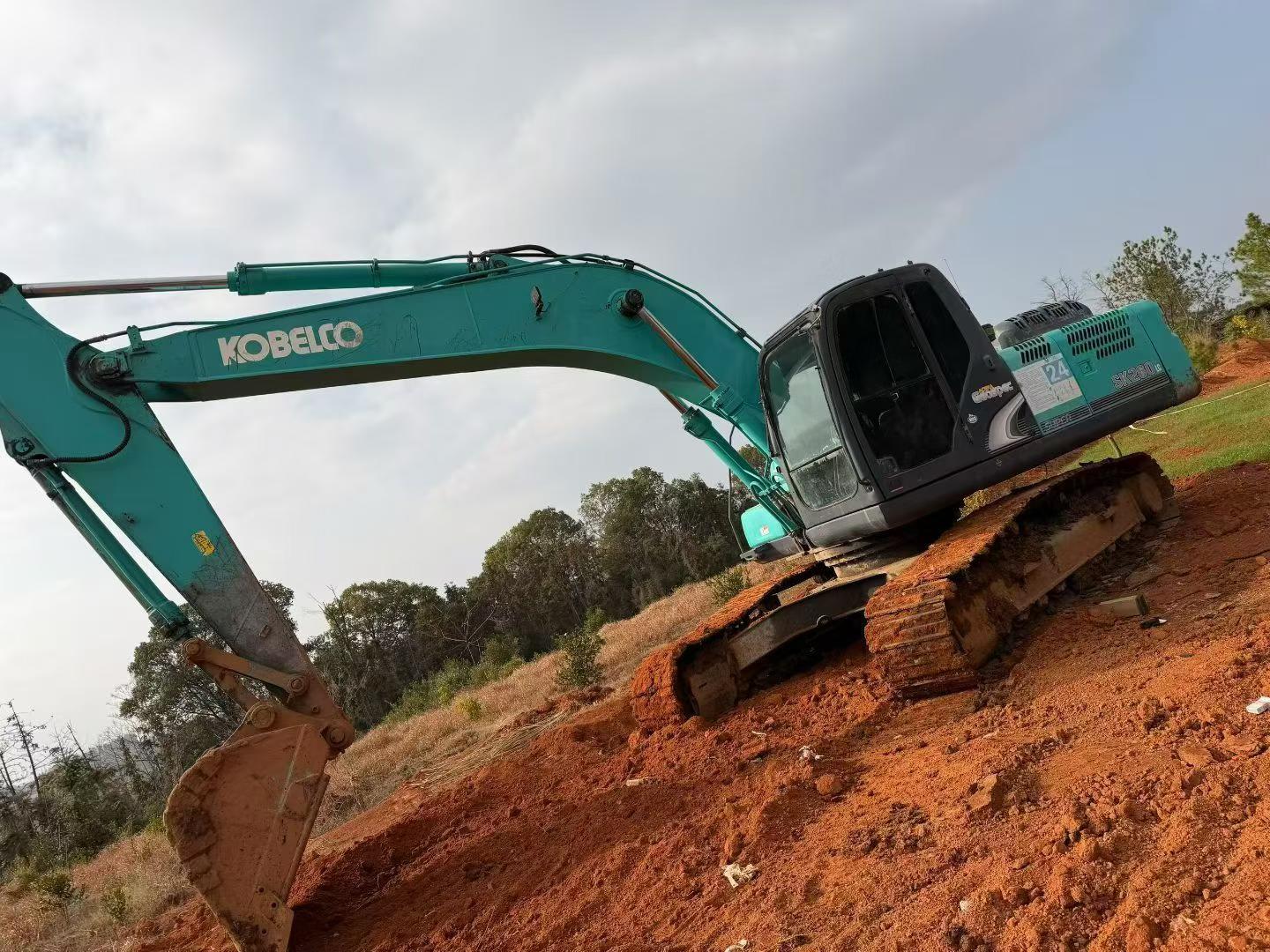Used Kobelco SK60 Excavator 2013 Model / 4