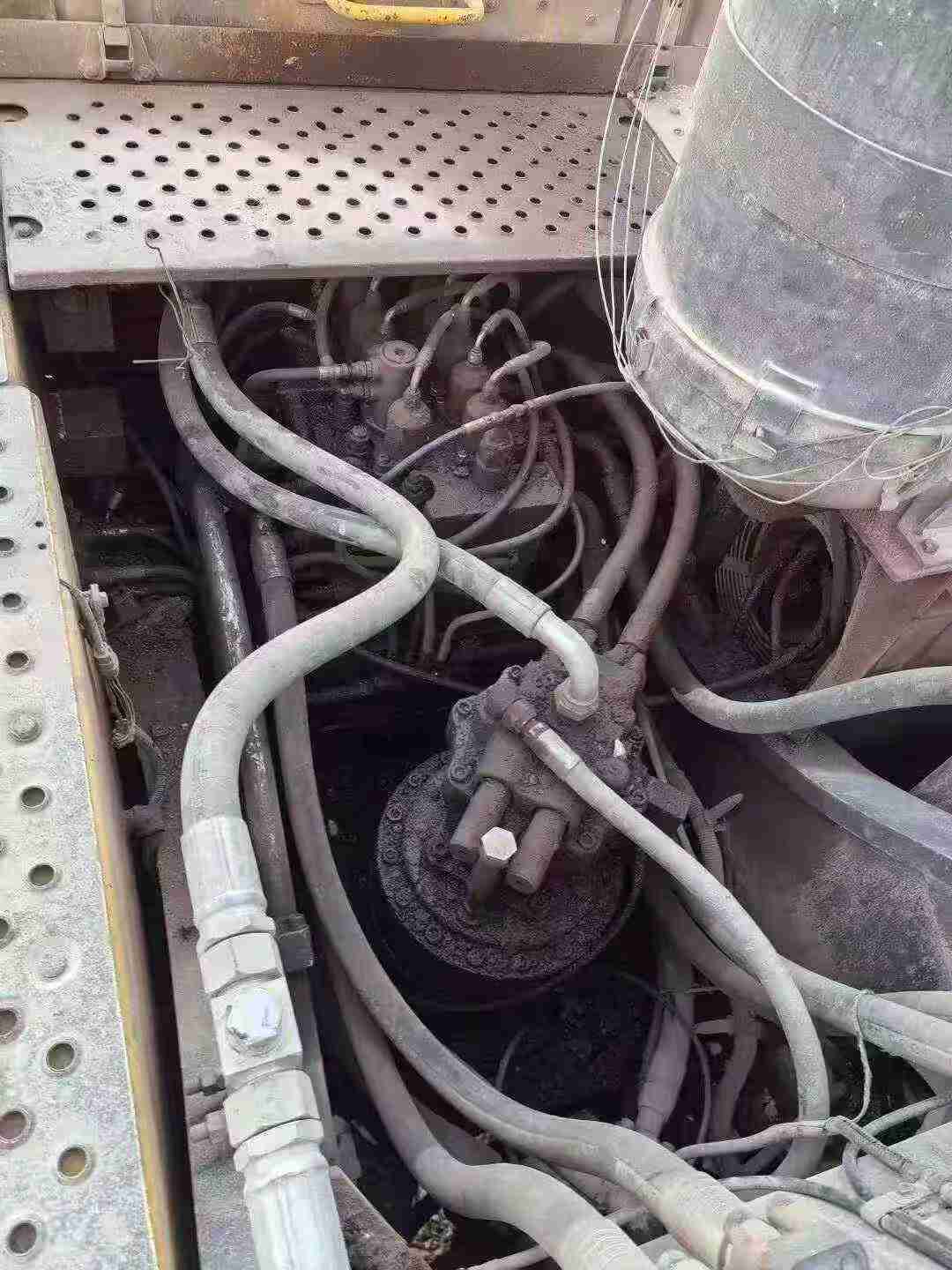 Used Volvo ECR38 Excavator 2014 Model / 4