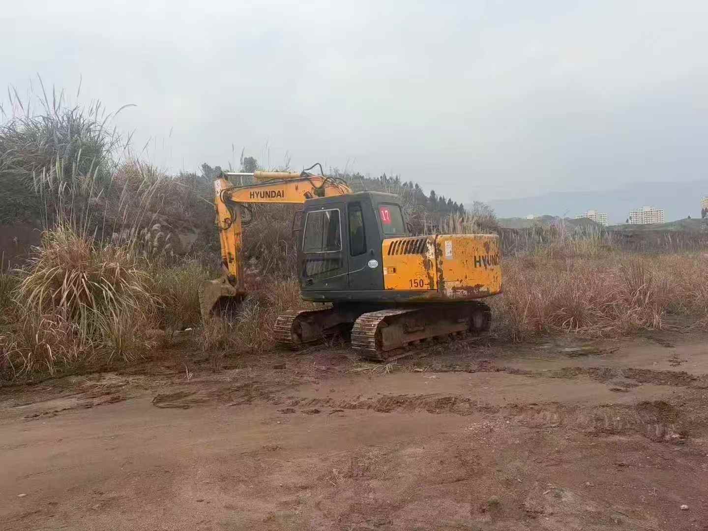 Used Hyundai R110-7 Excavator 2015 Model / 3
