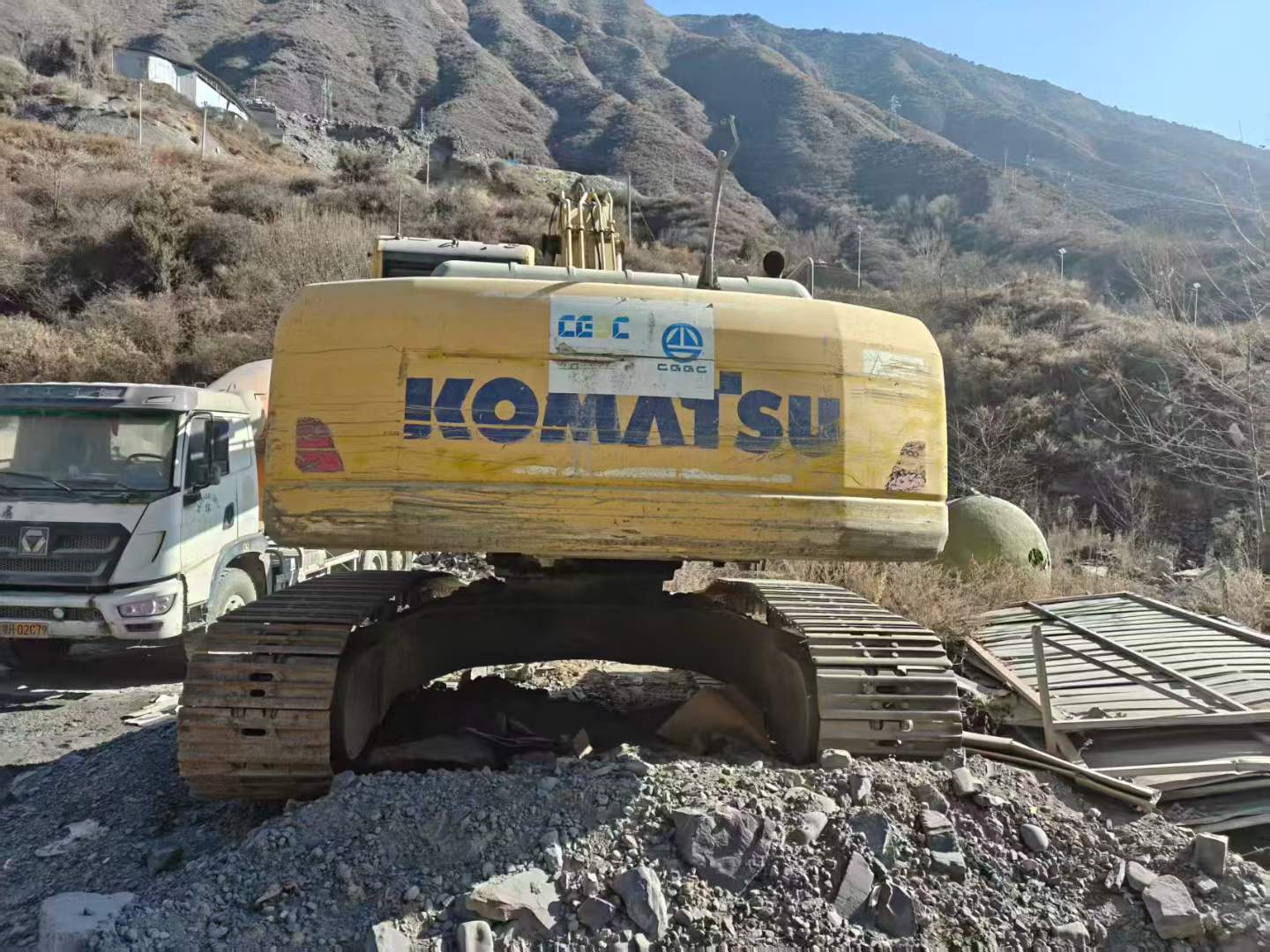 Buy Komatsu PC240-11M0 Used Excavator