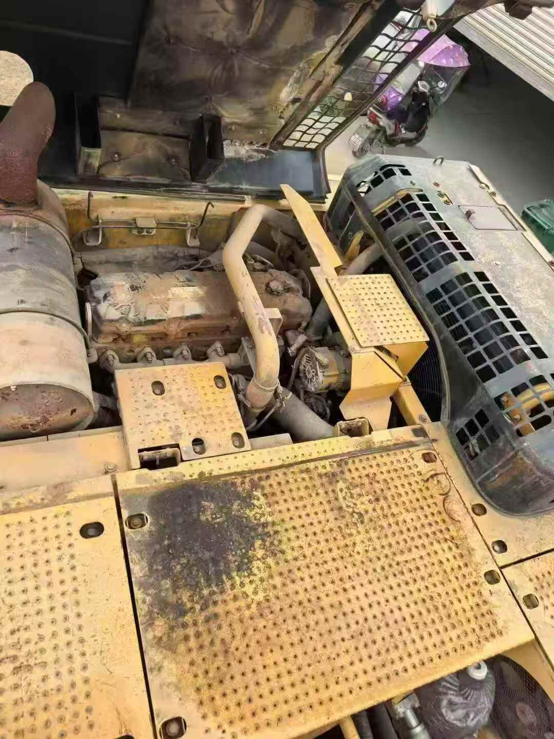 Buy Caterpillar CT16 Used Excavator / 4 Used Caterpillar CT16 Excavator 2012 Model / 4