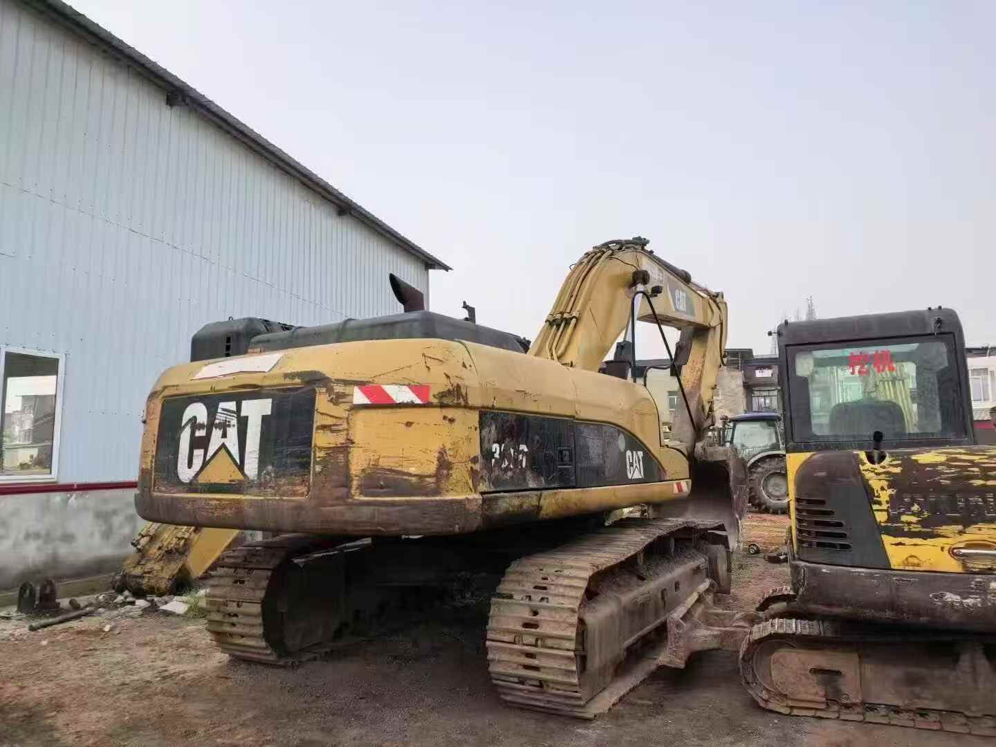 Buy Caterpillar CT16 Used Excavator / 3 Used Caterpillar CT16 Excavator 2012 Model / 3