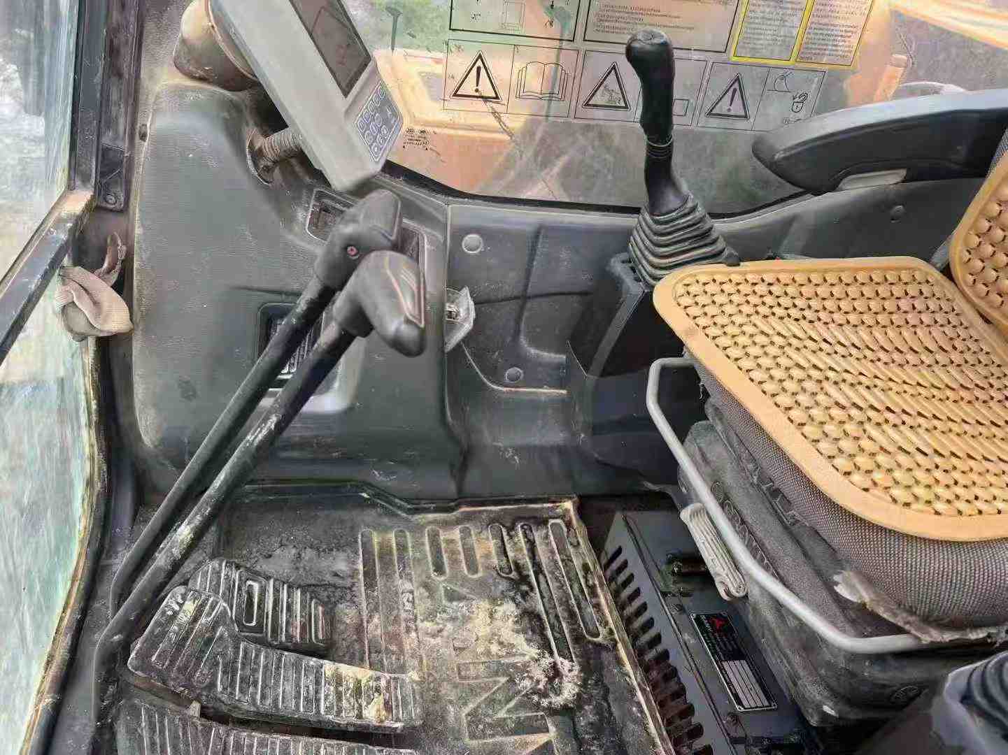 Used Sany SY225H Pro Excavator 2014 Model / 7