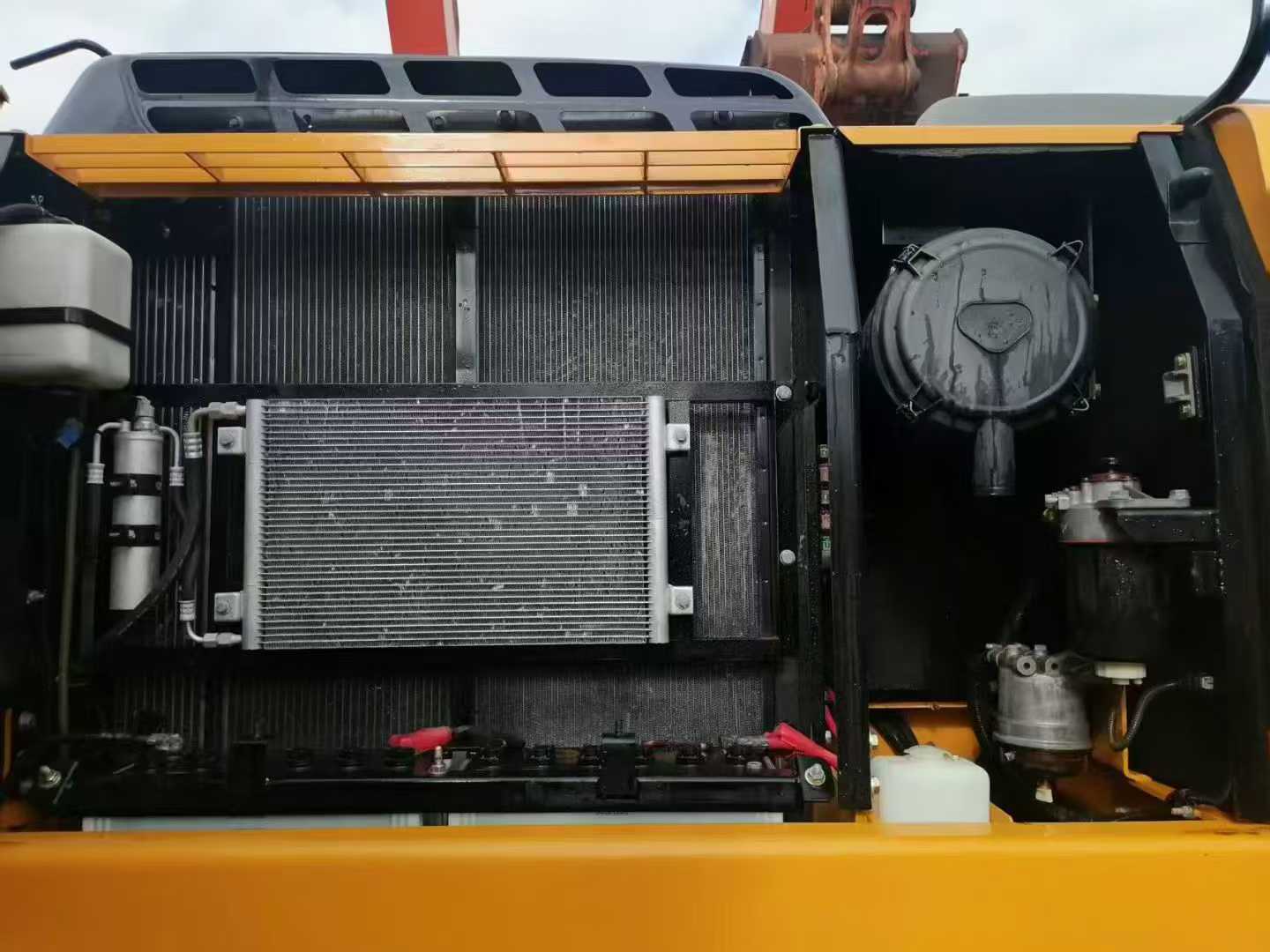 Used Kato HD820V Excavator 2016 Model / 3