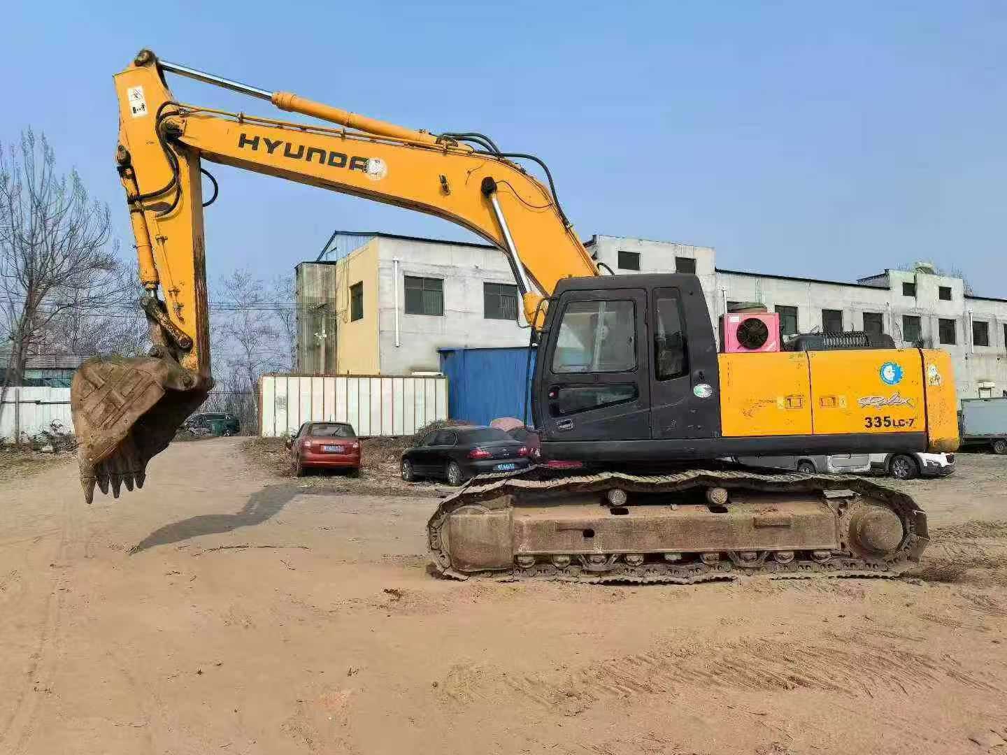 Used Hyundai R305LC-7 Excavator 2016 Model / 3