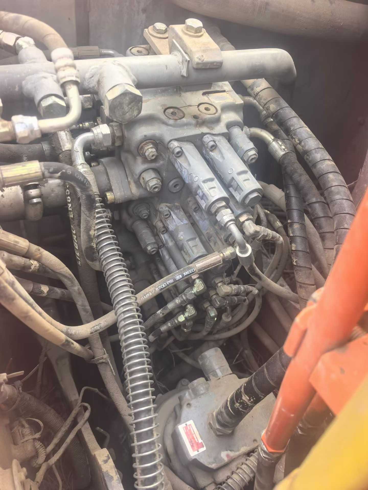 Used Hitachi ZX70 Excavator 2015 Model / 6