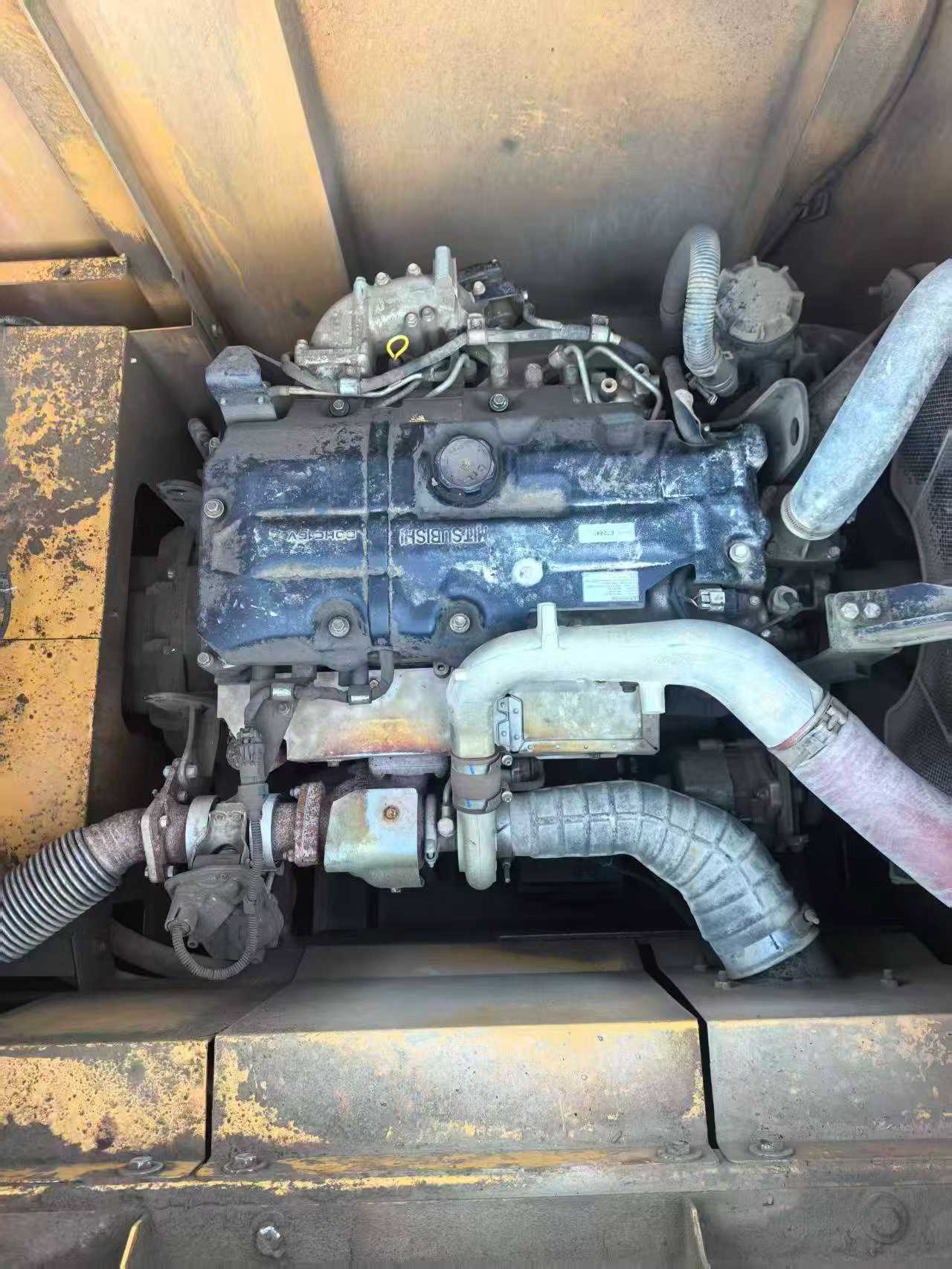 Used Sany SY205H Excavator 2023 Model / 8