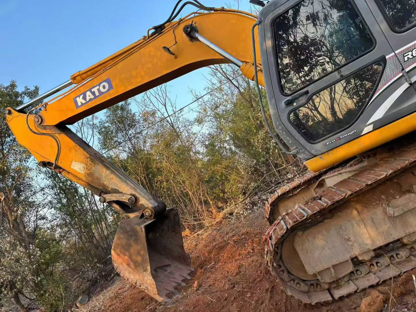 Used Kato HD820R Excavator 2015 Model / 3