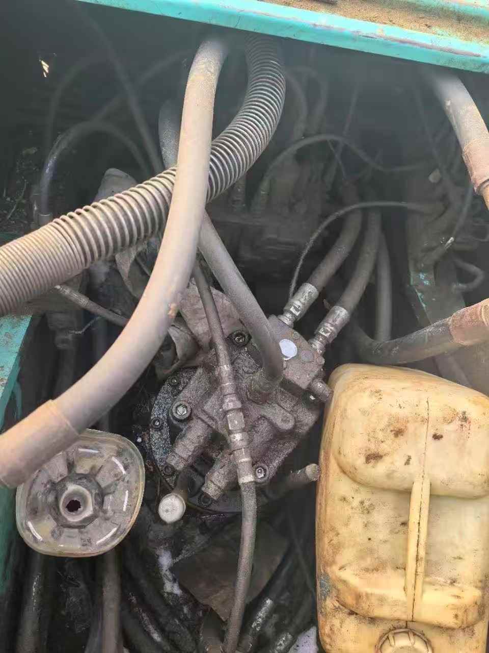 Used Kobelco SK210 Excavator 2008 Model / 6