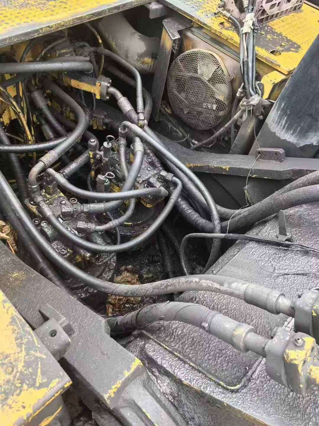 Used Caterpillar 345C Excavator 2016 Model / 7