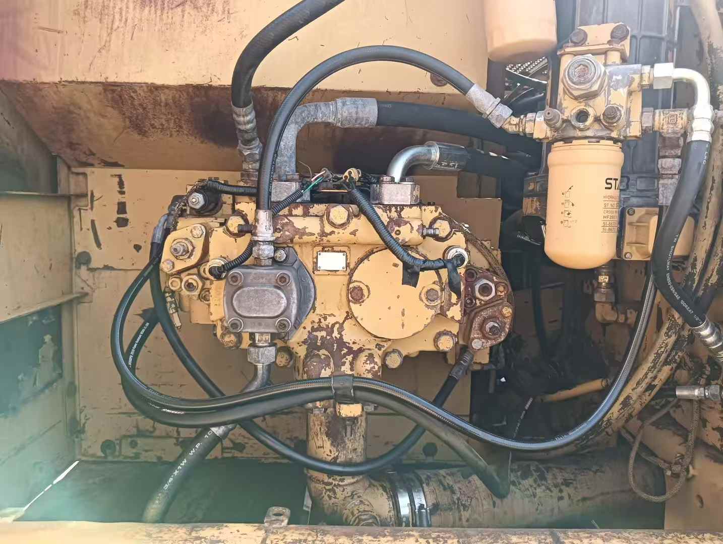 Used Caterpillar CT20 Excavator 2016 Model / 4